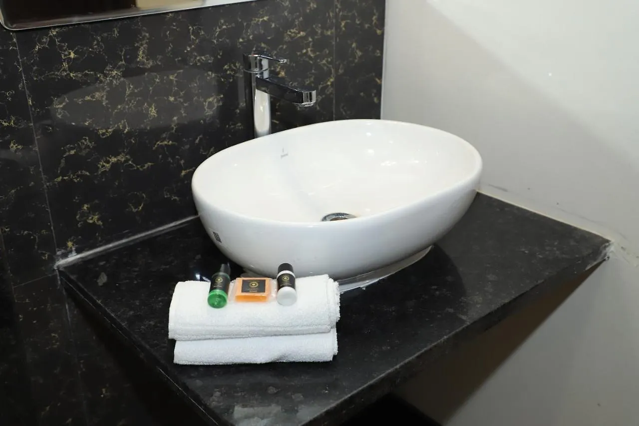 Clover Inn Udaipur Hotel