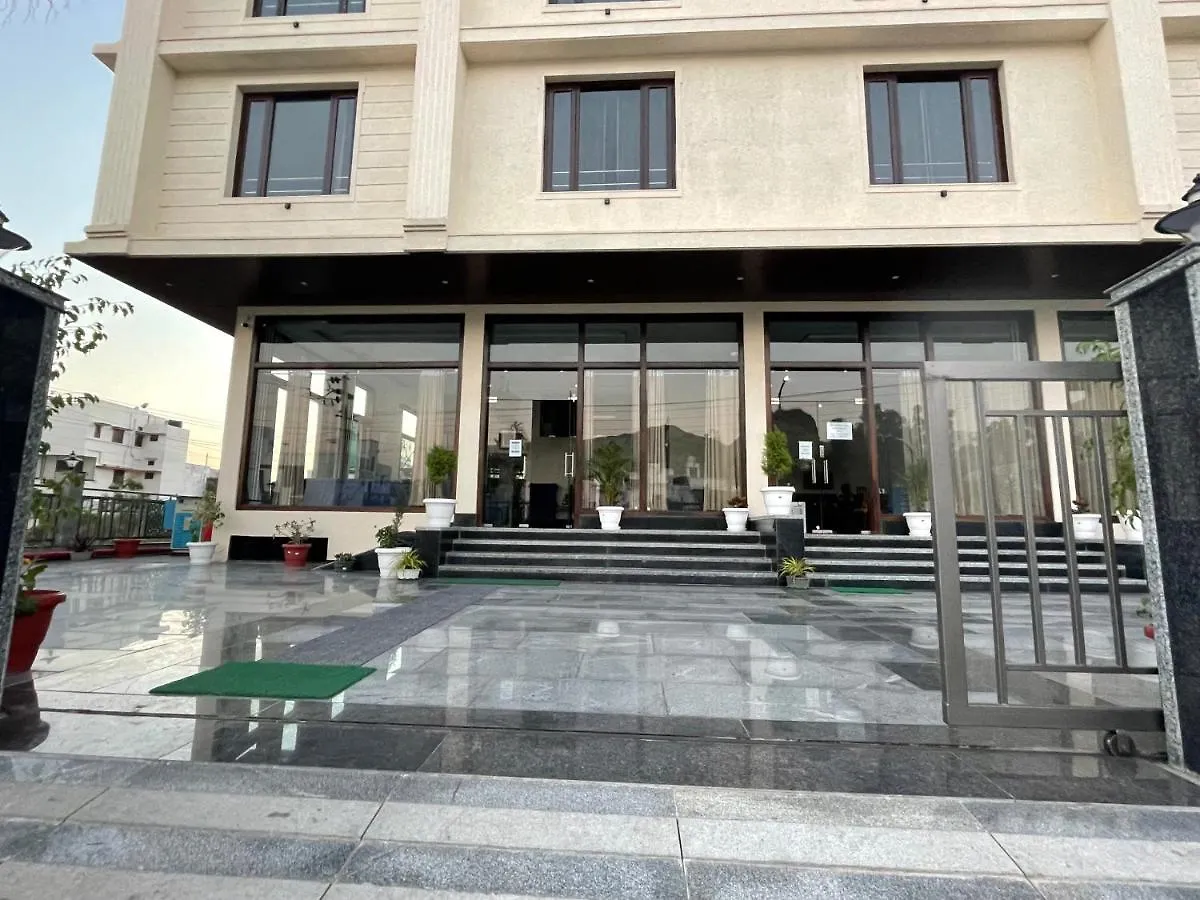Clover Inn Udaipur 3*,  Indien